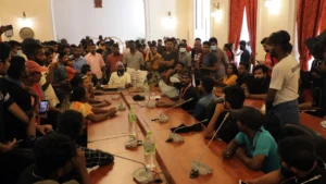 kusak-ve-yol-girisimi-borc-tuzagi-efsanesi-ve-sri-lanka-C4lu